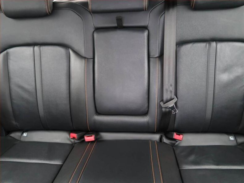 Ford Ranger - hlavní fotka