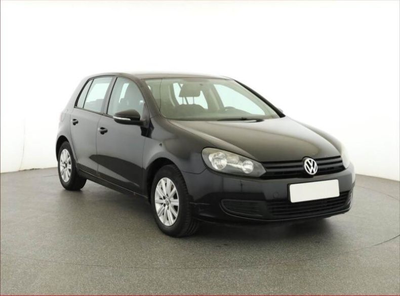 Volkswagen Golf - hlavní foto