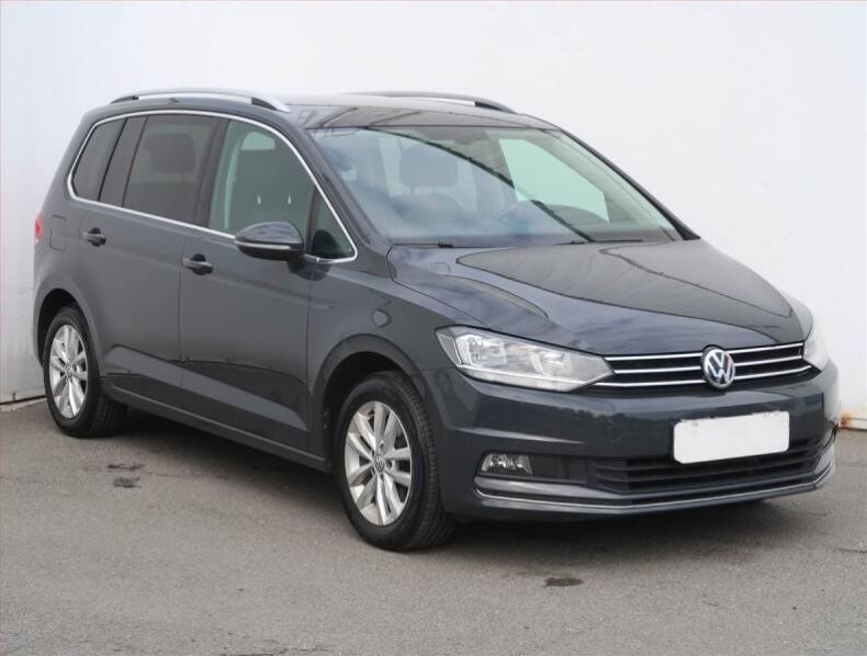 Volkswagen Touran - hlavní foto