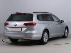 Volkswagen Passat - fotka číslo 4
