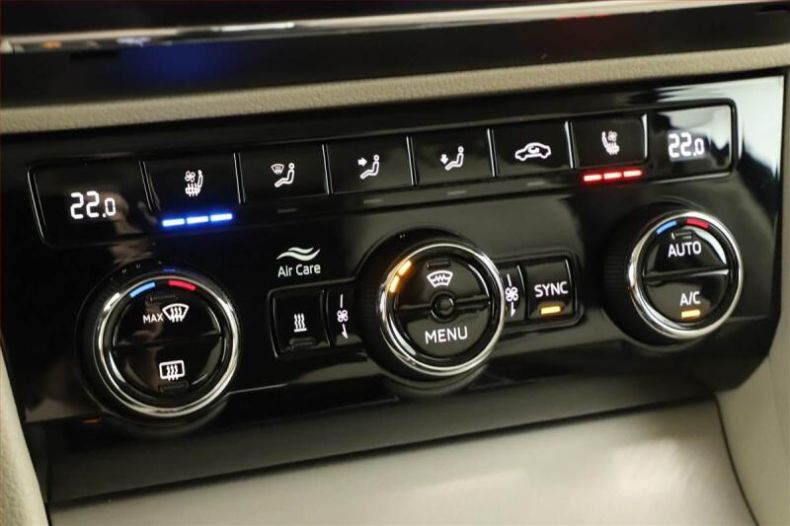 Škoda Superb - hlavní fotka
