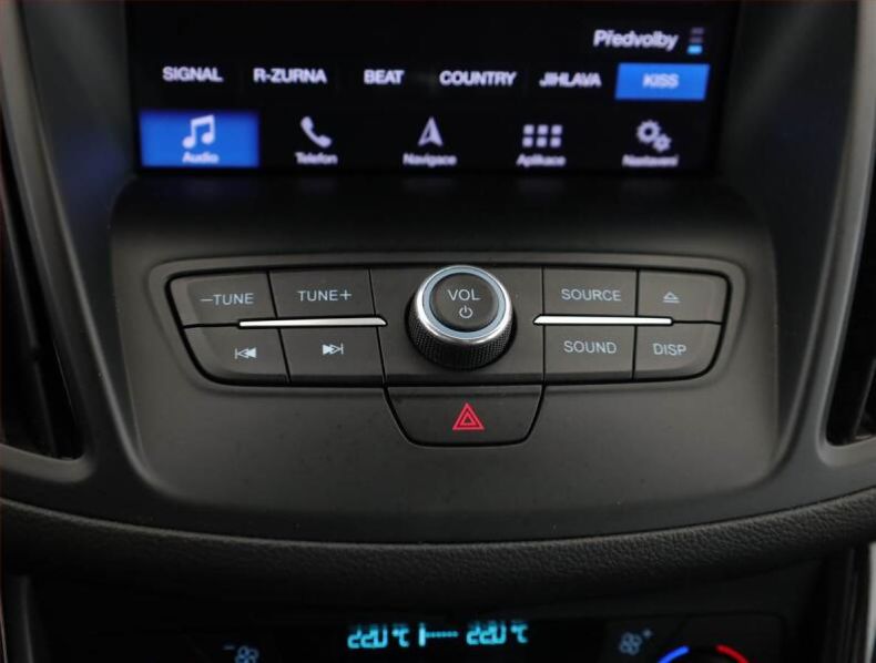 Ford Kuga - hlavní fotka