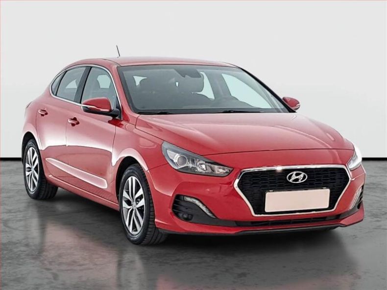 Hyundai i30 - hlavní foto