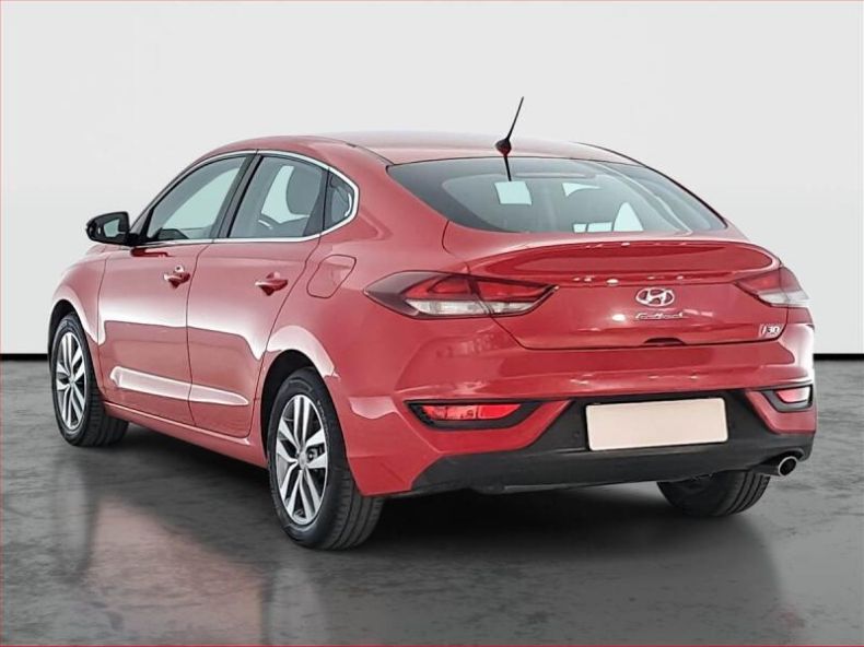 Hyundai i30 - hlavní fotka