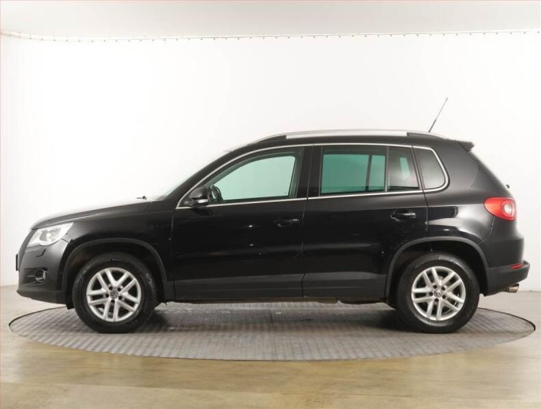 Volkswagen Tiguan - hlavní fotka