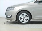 Škoda Rapid - fotka číslo 14