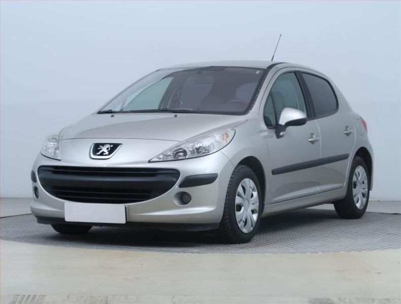 Peugeot 207 - hlavní fotka