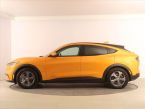 Ford Mustang Mach-E - fotka číslo 2
