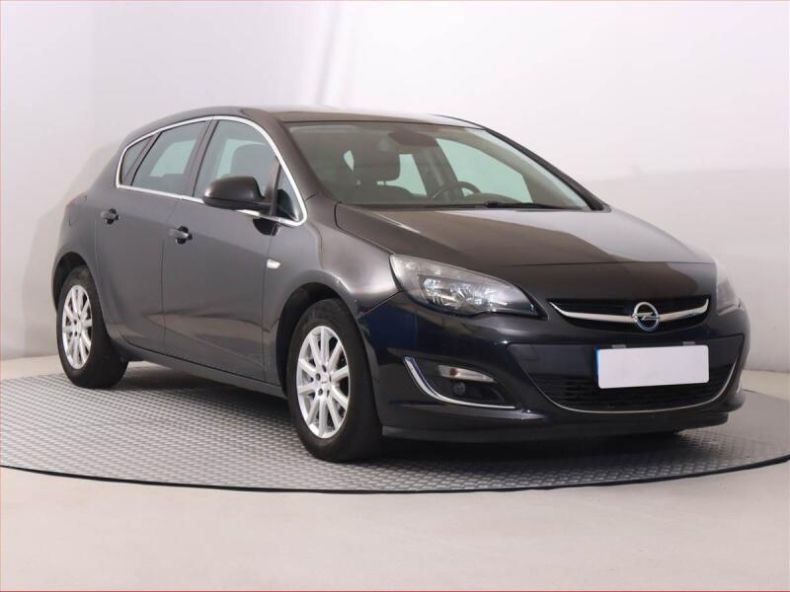 Opel Astra - hlavní fotka inzerátu