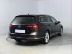 Volkswagen Passat - fotka číslo 4