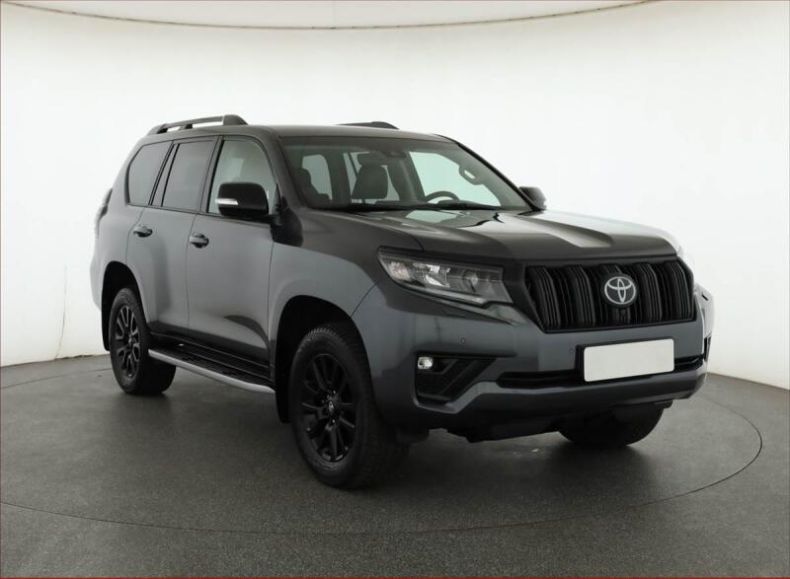 Toyota Land Cruiser - hlavní foto