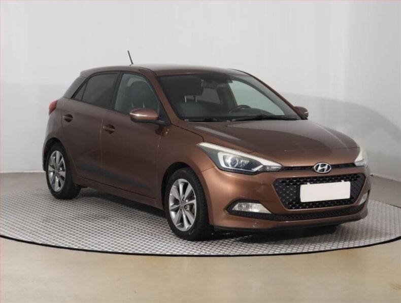 Hyundai i20 - hlavní foto
