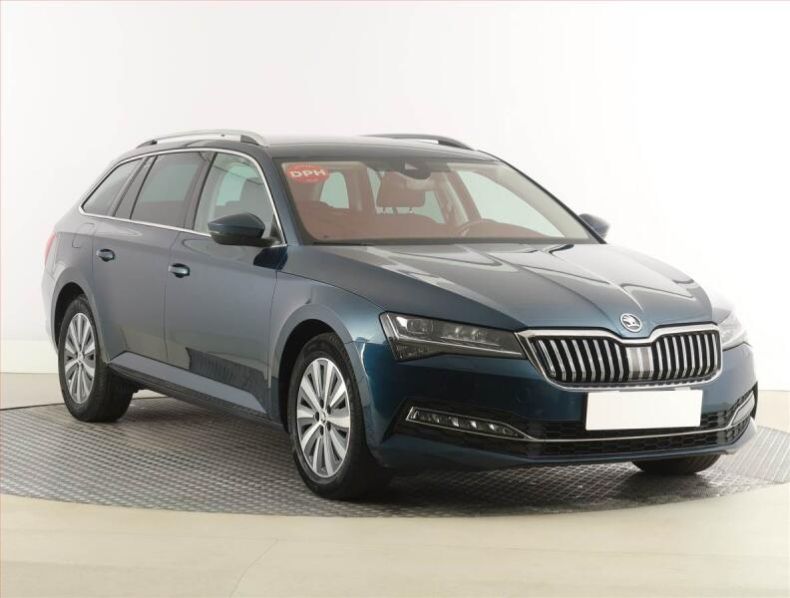 Škoda Superb - hlavní foto
