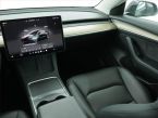 Tesla Model 3 - fotka číslo 7