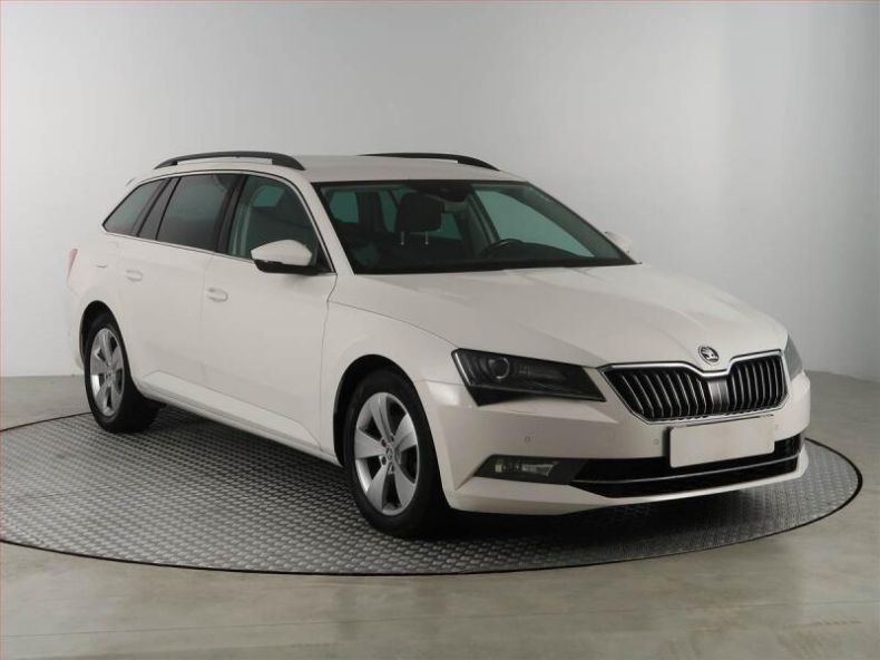 Škoda Superb - hlavní fotka inzerátu