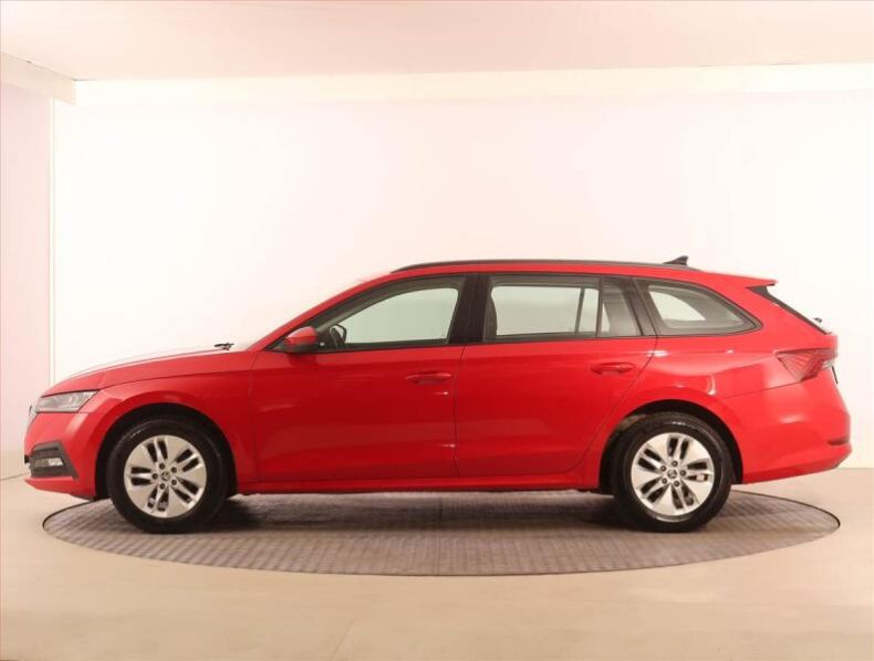 Škoda Octavia - hlavní fotka