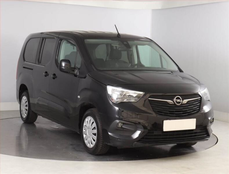 Opel Combo - hlavní foto