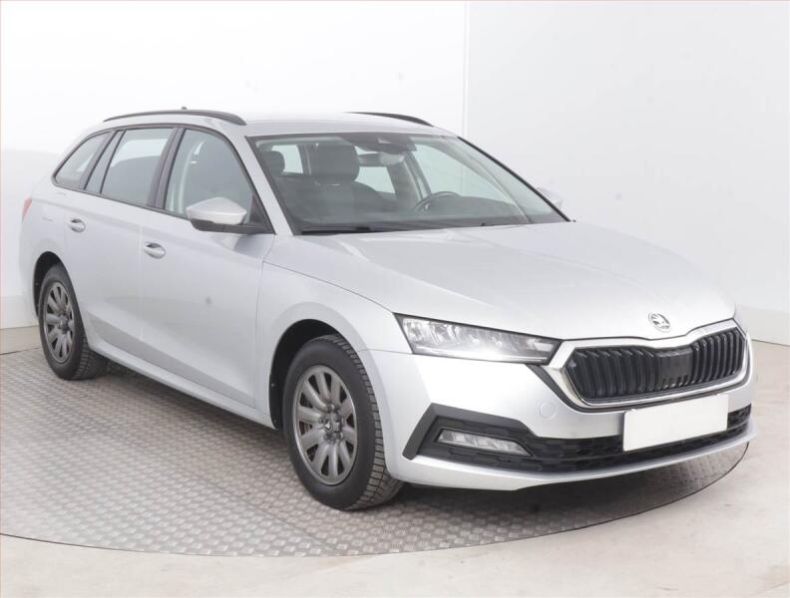 Škoda Octavia - hlavní foto