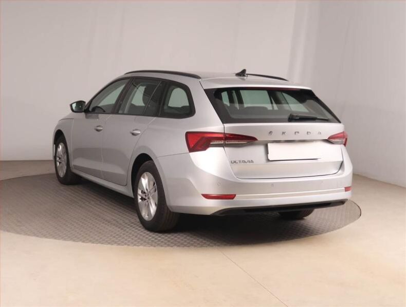 Škoda Octavia - hlavní fotka
