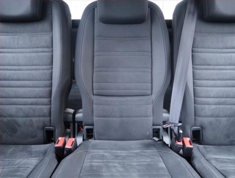 Volkswagen Touran - hlavní fotka