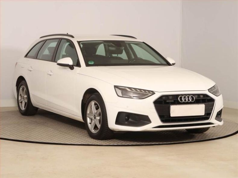 Audi A4 - hlavní foto