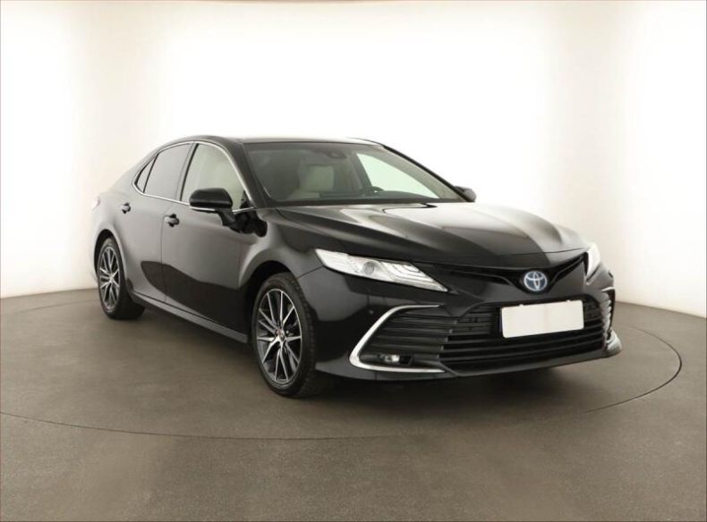 Toyota Camry - hlavní foto