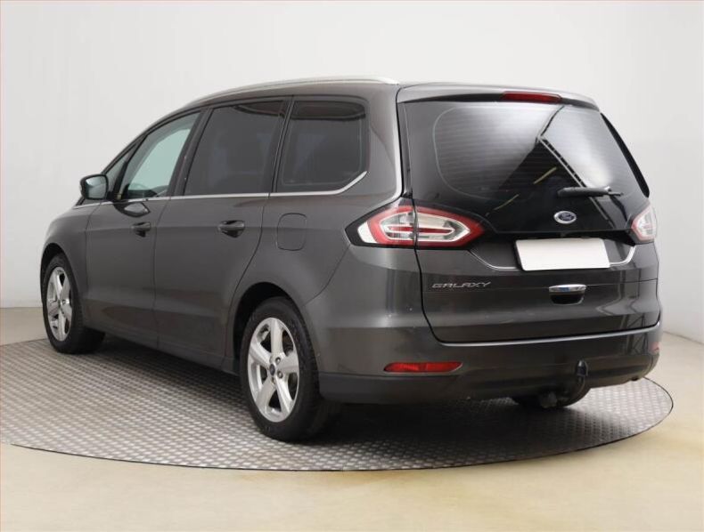 Ford Galaxy - hlavní fotka