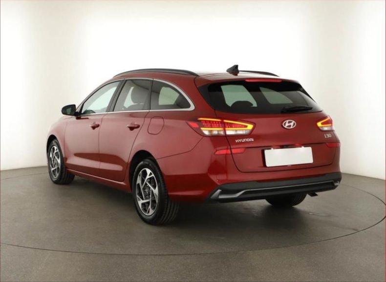 Hyundai i30 - hlavní fotka