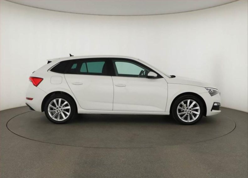 Škoda Scala - hlavní fotka