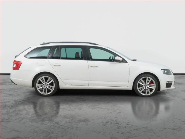 Škoda Octavia - hlavní fotka