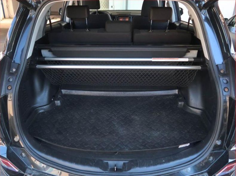 Toyota RAV 4 - hlavní fotka