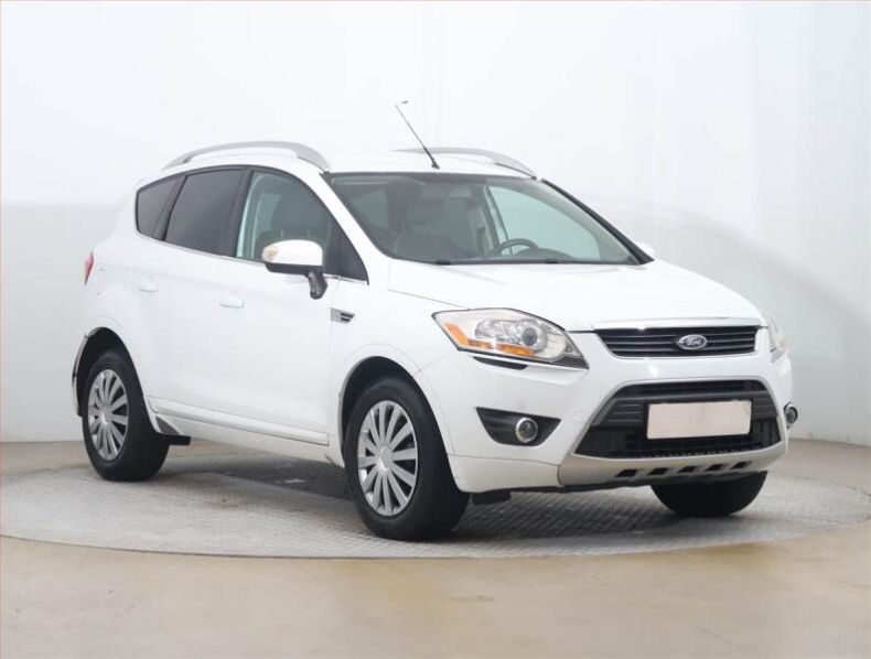 Ford Kuga - hlavní foto