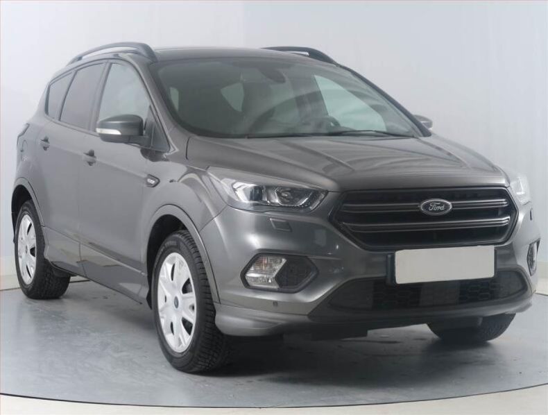 Ford Kuga - hlavní fotka