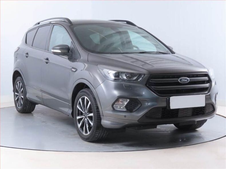 Ford Kuga - hlavní foto