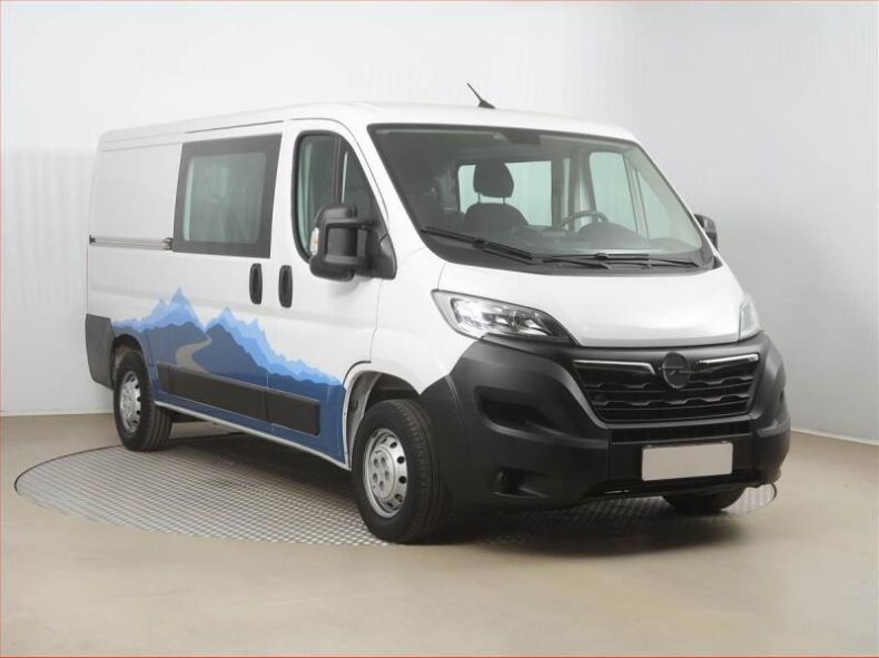 Opel Movano - hlavní foto
