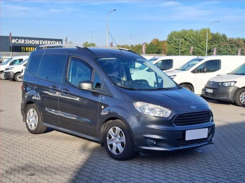 Ford Tourneo - hlavní foto