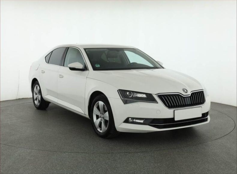 Škoda Superb - hlavní fotka inzerátu