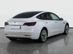 Tesla Model 3 - fotka číslo 4
