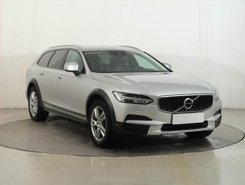 Volvo V90 - hlavní foto