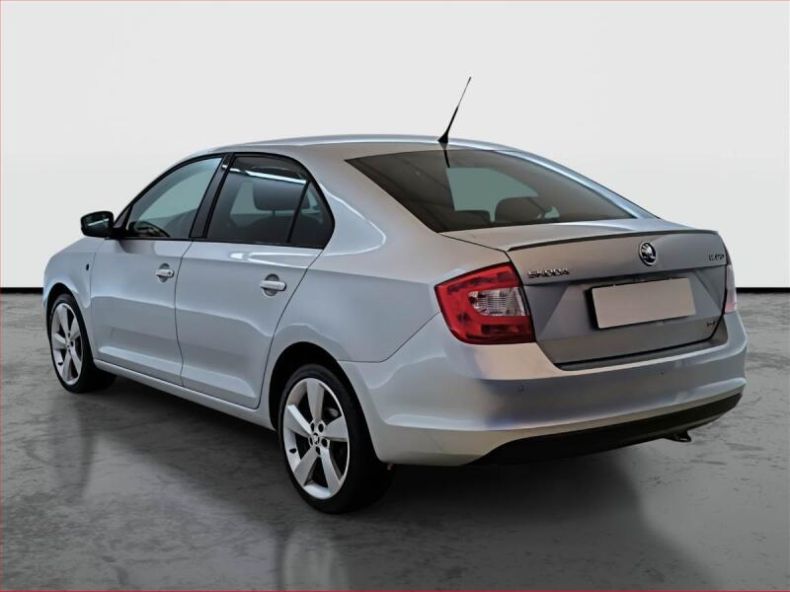 Škoda Rapid - hlavní fotka