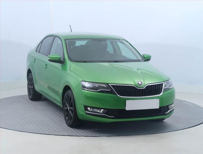 Škoda Rapid - hlavní foto