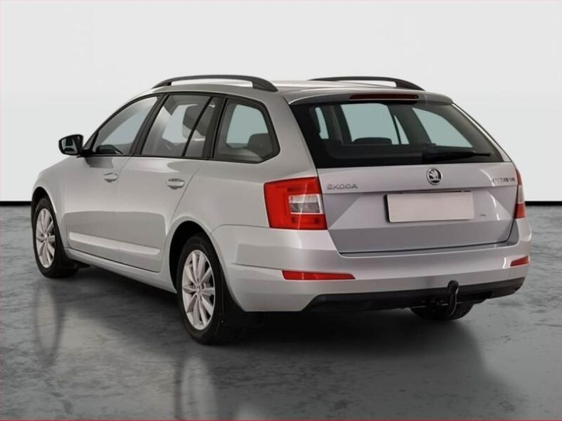 Škoda Octavia - hlavní fotka