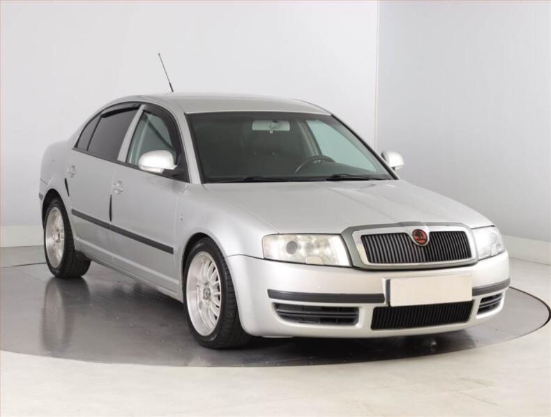 Škoda Superb - hlavní fotka inzerátu