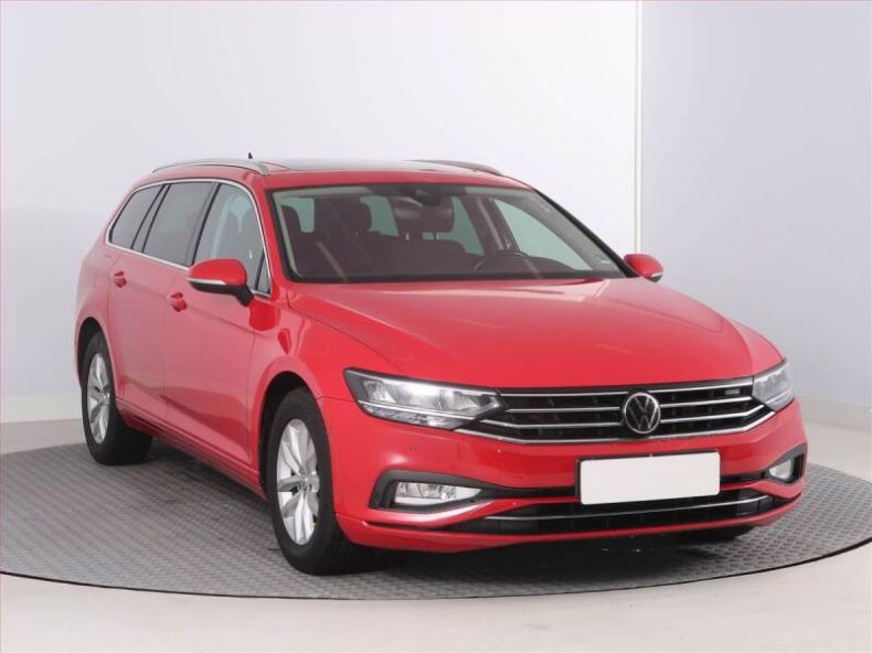 Volkswagen Passat - hlavní foto