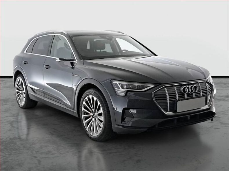 Audi E-tron - hlavní foto