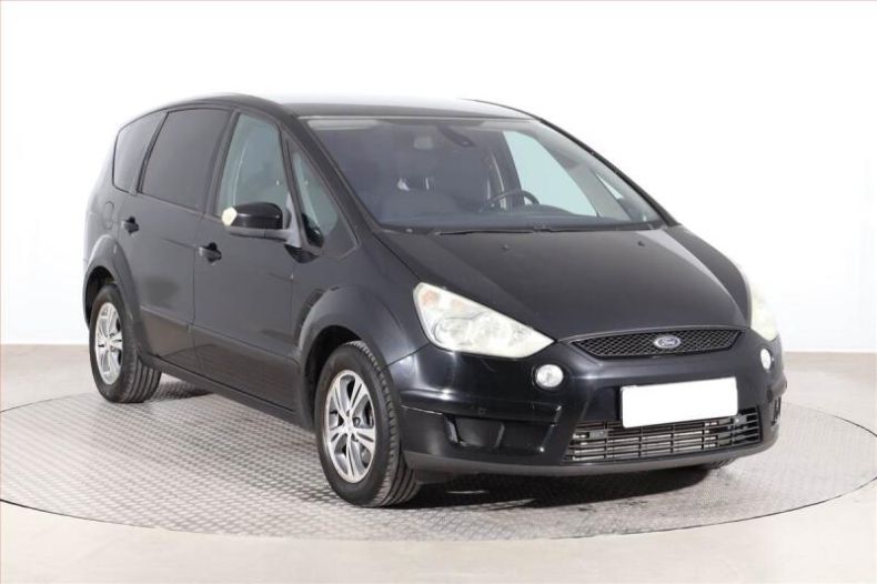 Ford S-MAX - hlavní fotka inzerátu