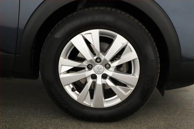 Peugeot 5008 - hlavní fotka
