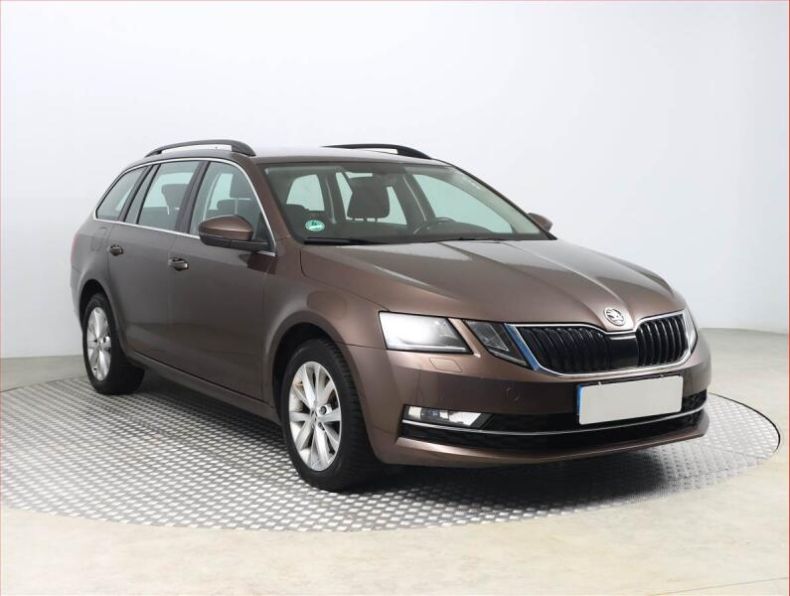Škoda Octavia - hlavní foto