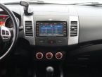 Mitsubishi Outlander - fotka číslo 11