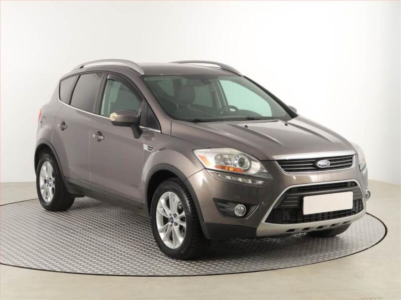Ford Kuga - hlavní foto